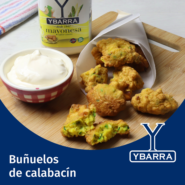 Buñuelos de calabacín con mayonesa Ybarra