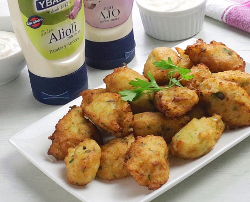 recetas ybarra de bunuelos de coliflor con alioli, mayonesa y ajo