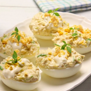 recetas ybarra huevos rellenos de ensalada de pollo y mayonesa