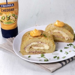 rollo de patata, jamón y queso