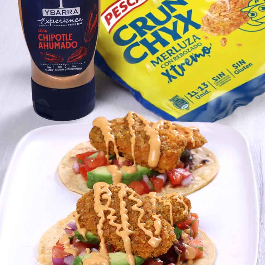 TACOS de CRUNCHYX de merluza con Salsa Experience de chipotle ahumado