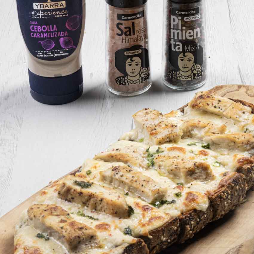 Barcaza de Pollo con Salsa Ybarra Experience y Especias Carmencita
