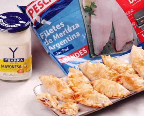 Empanadillas de merluza y pimientos del piquillo con Mayonesa Ybarra